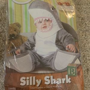 Baby shark costume